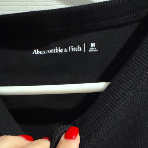 Abercrombie & Fitch Black Button-Front Tank Top - Picture 2 of 4